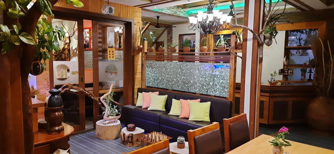 Maladiwa Beach & Spa Maafushi Luaran gambar