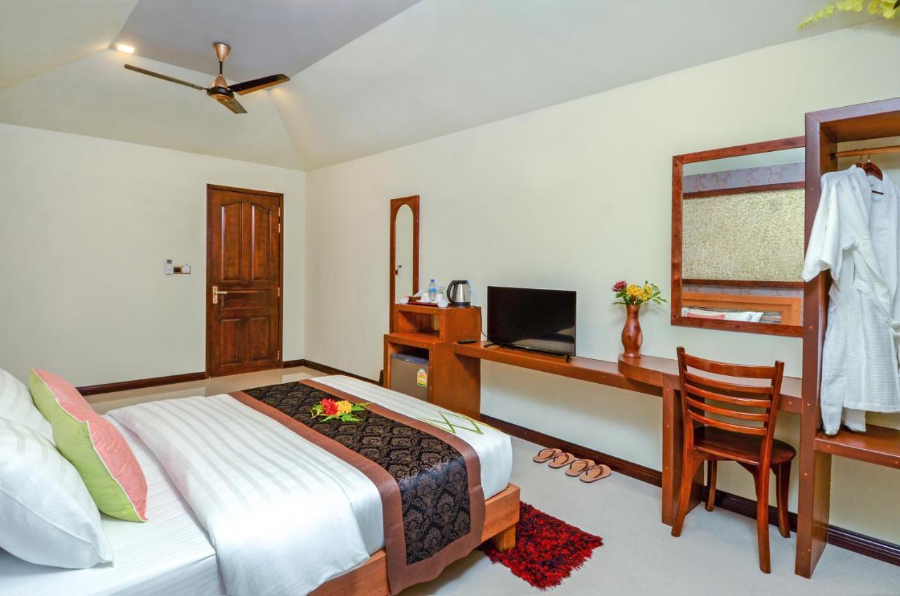 Maladiwa Beach & Spa Maafushi Luaran gambar