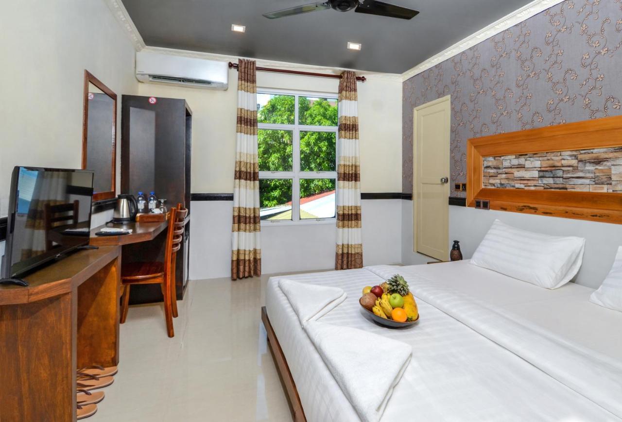 Maladiwa Beach & Spa Maafushi Luaran gambar